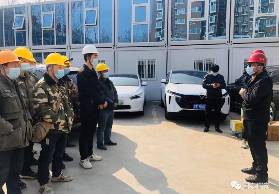 防疫一线送温暖 殷殷真情暖人心(图4)